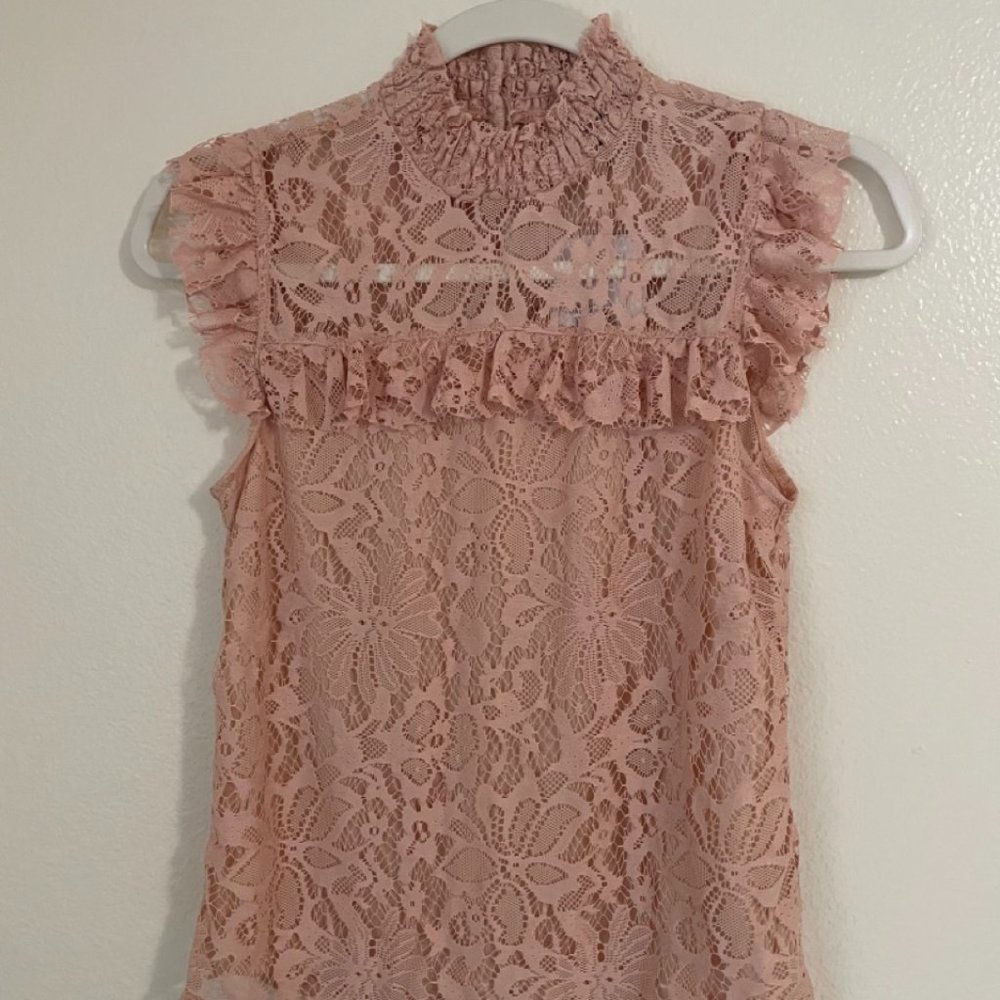 NWT Women Topshop Sleeveless Lace Top